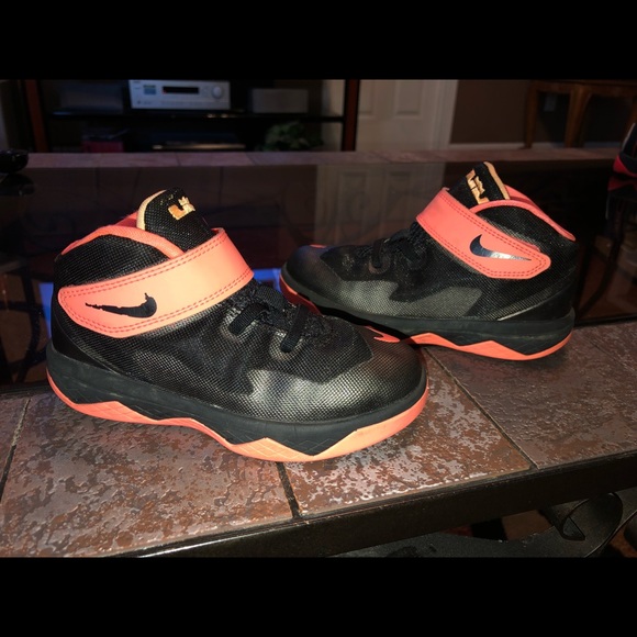 Nike Other - Nike Lebron James Soldier XIII Size 10c